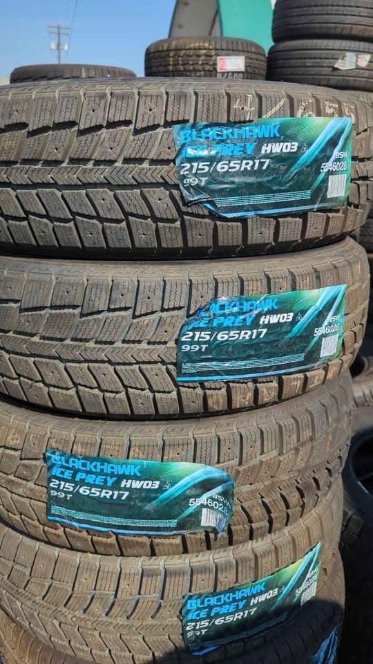 BLACKHAWK hw03 215/65R17