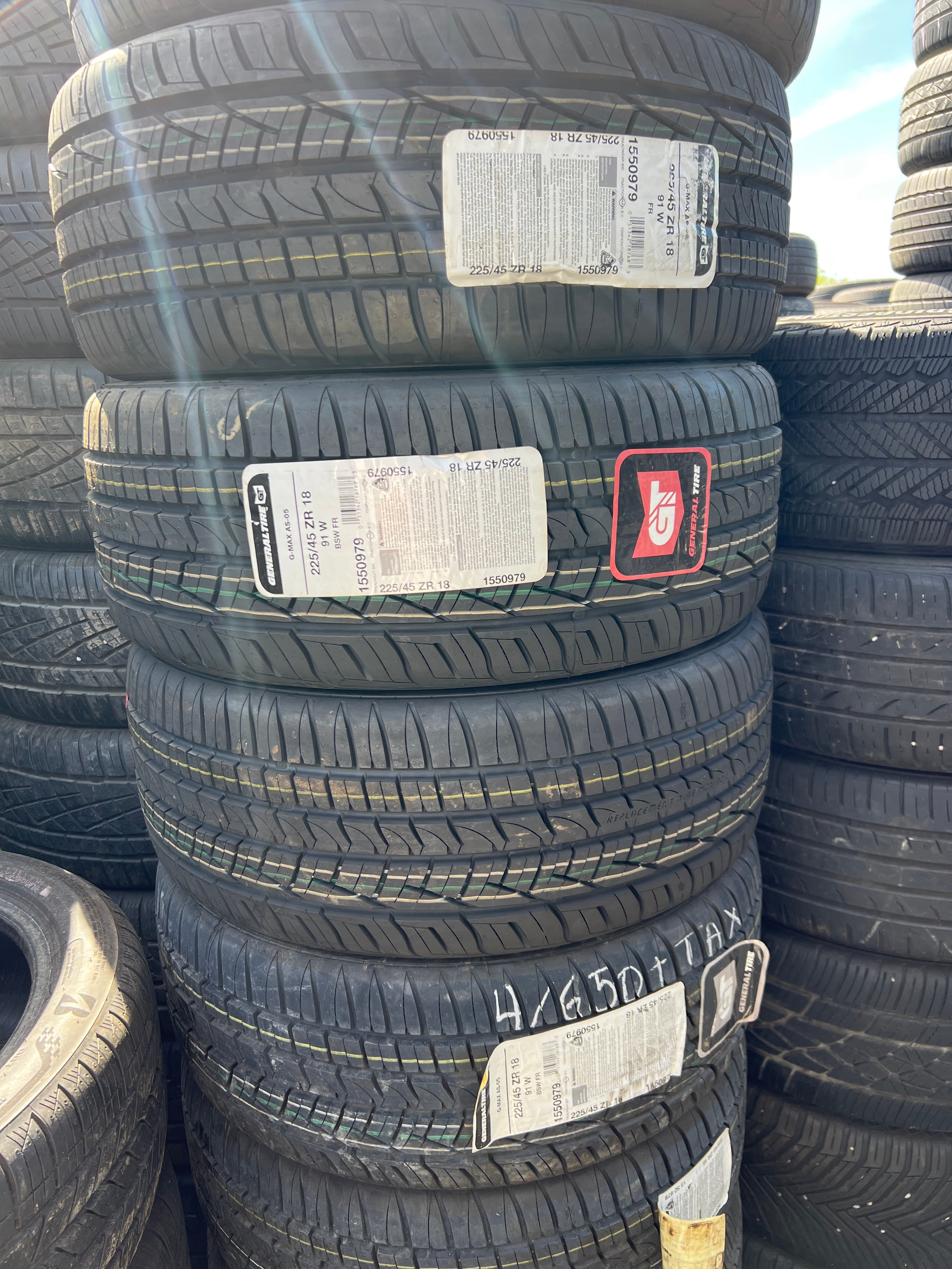 GENERAL G-MAX 225/45R18