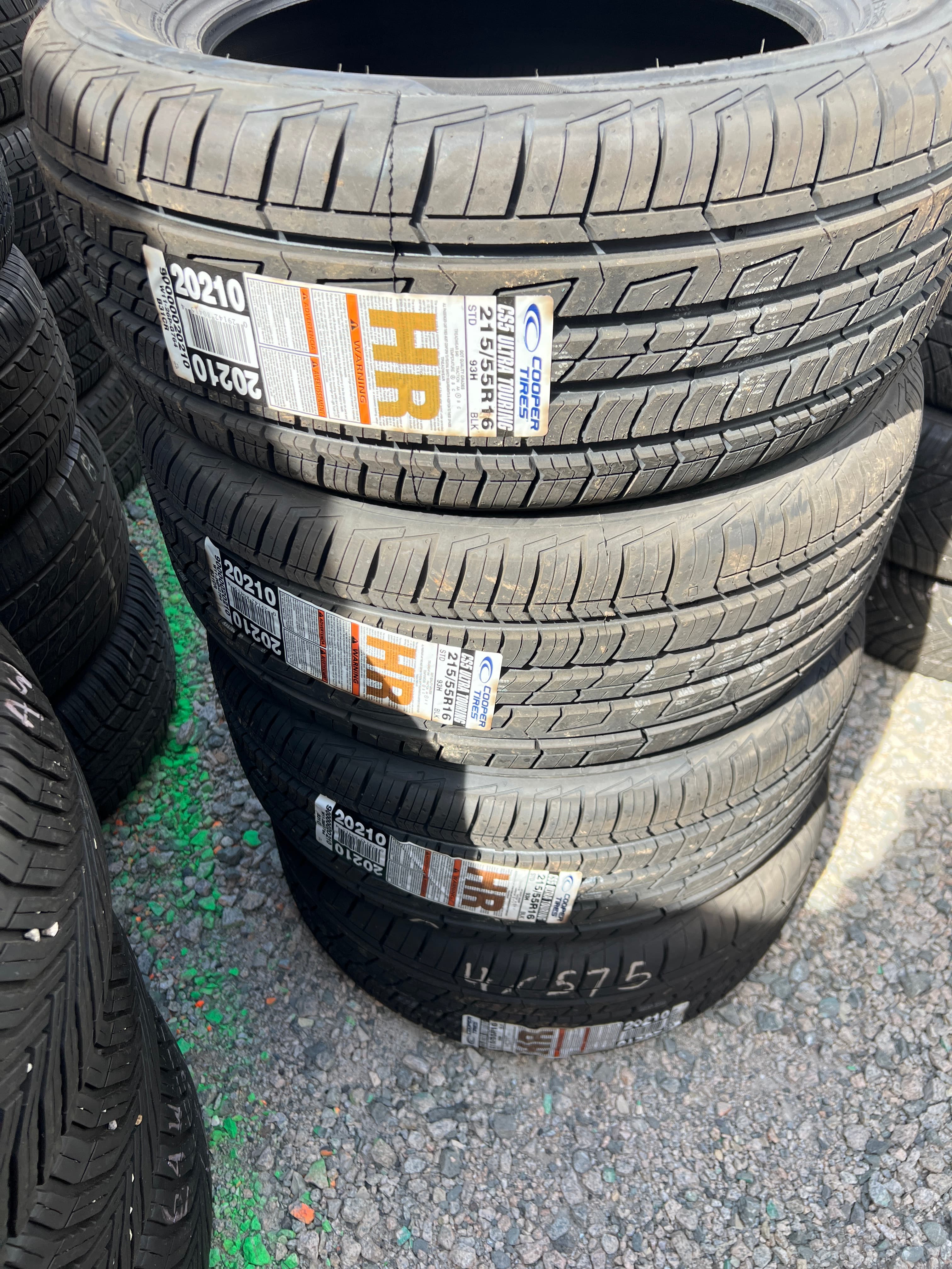 COOPER CS5 215/55R16