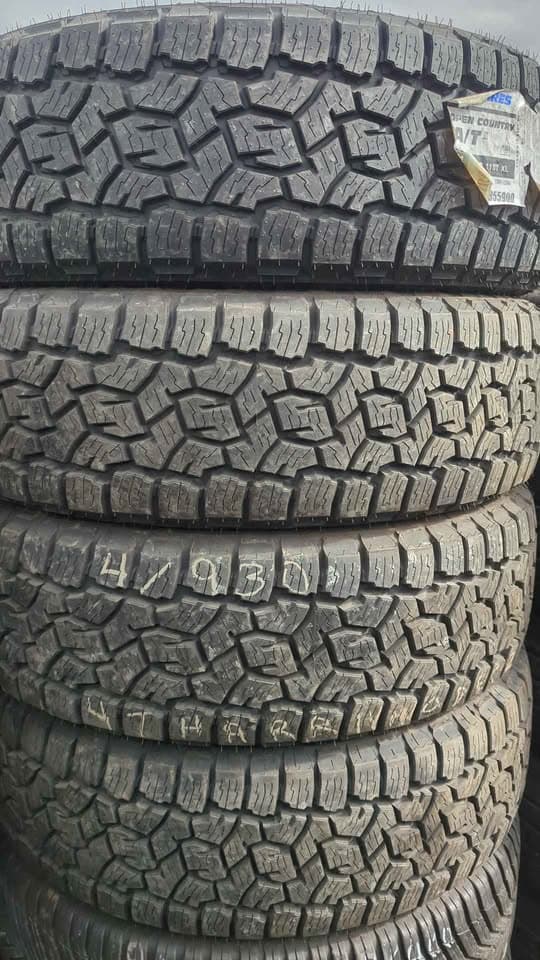 TOYO AT3 235/65R18