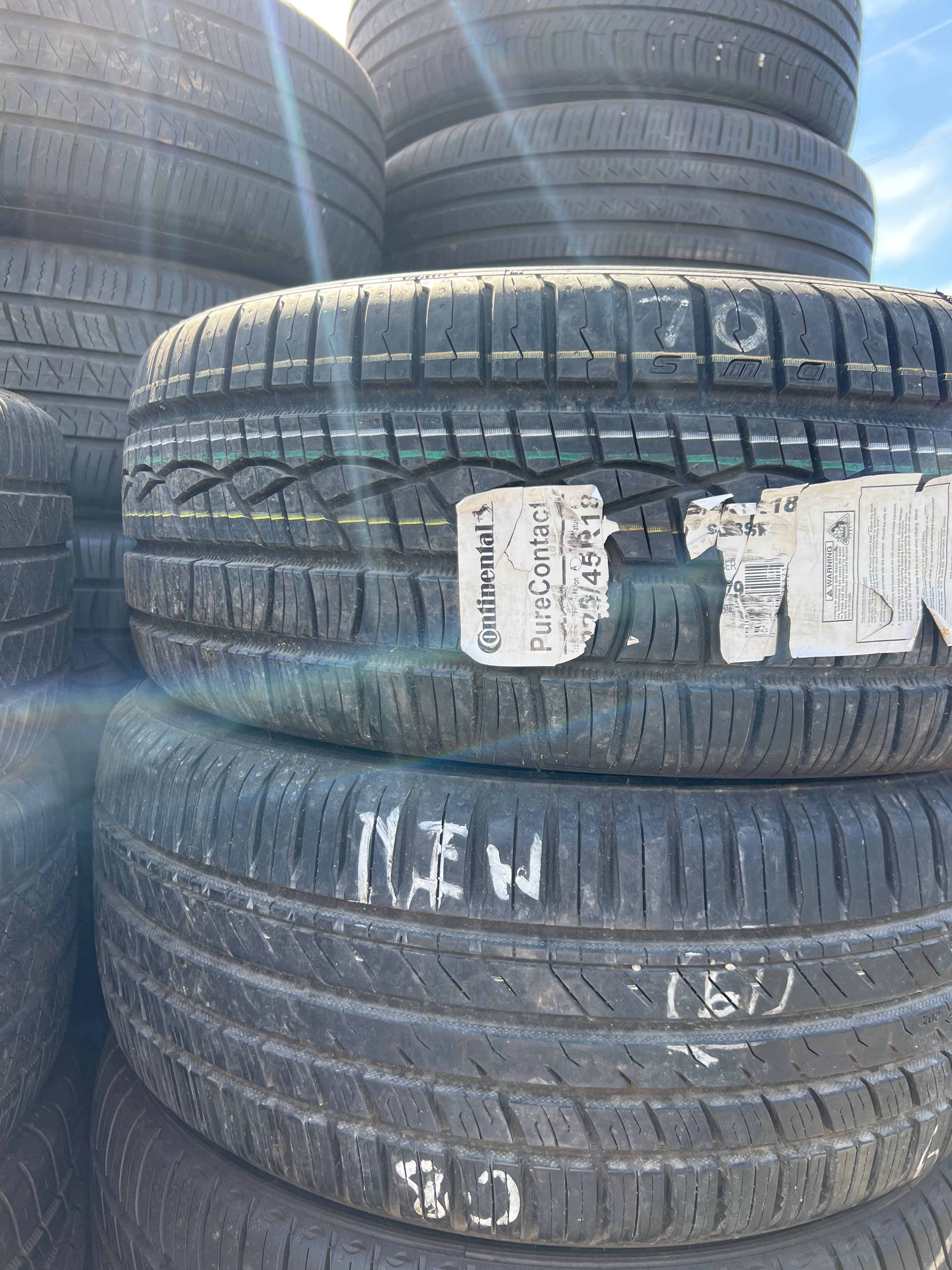 CONTINENTAL PURE CONTACT 225/45R18