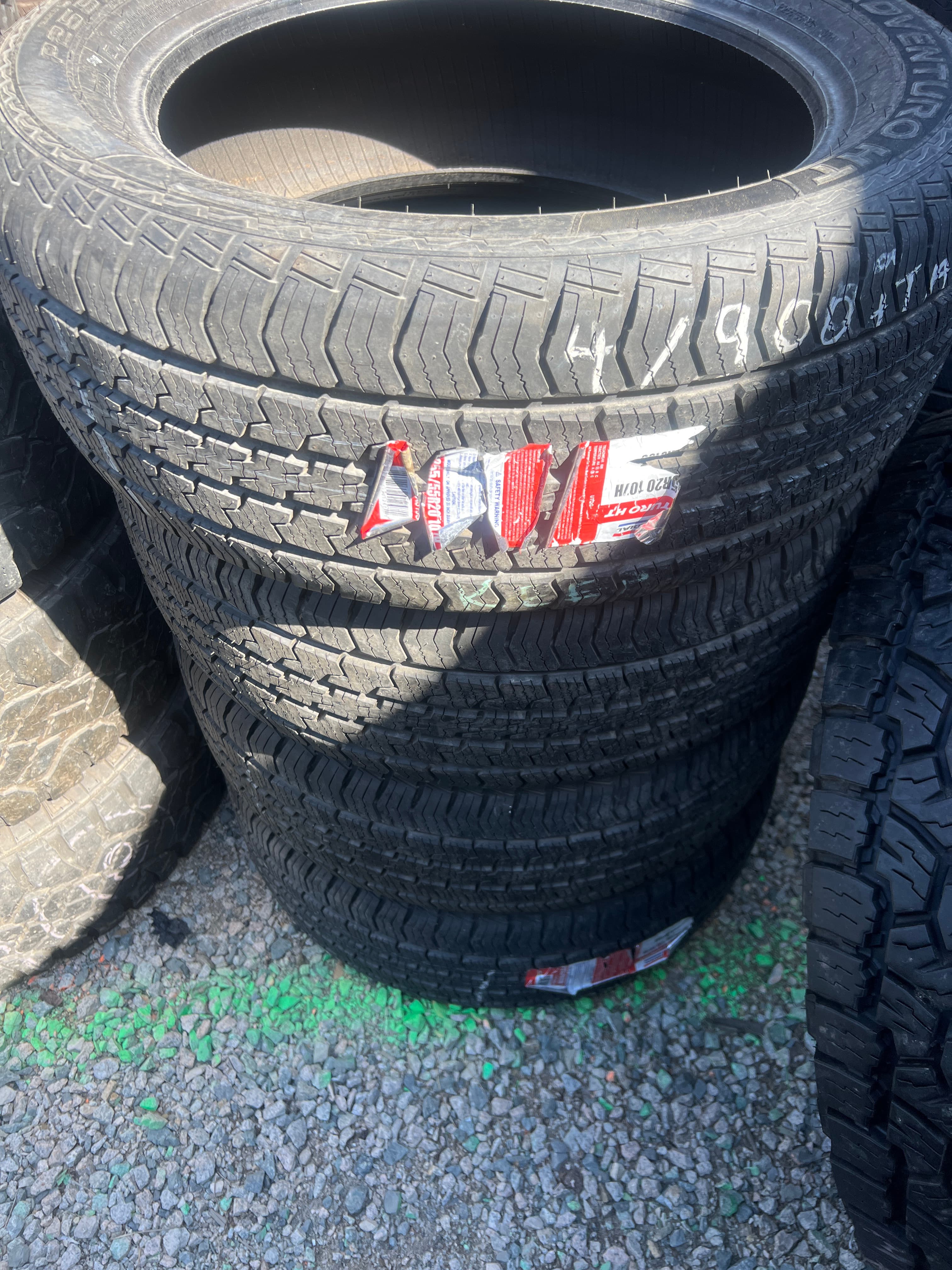 GITI ADVENTURO 255/55R20